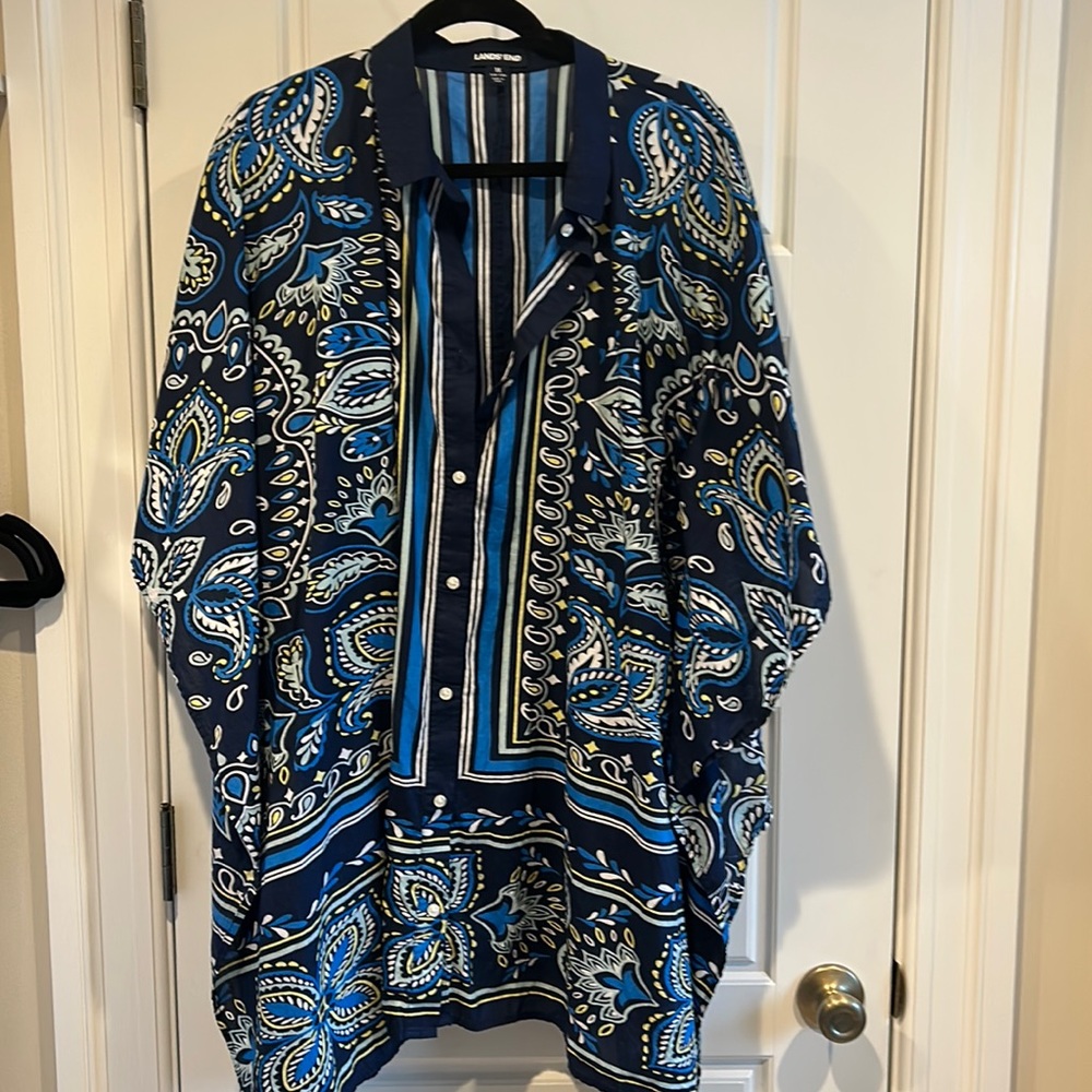 New without tags. Never worn. Tunic or coverup. Super soft